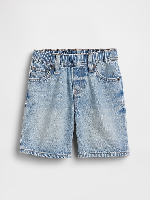L'image numéro 1 présente Short à taille élastique en denim Douceur suprême pour Bébé et Tout-petit
