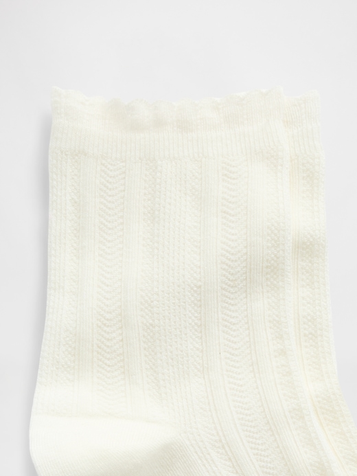 Image number 2 showing, Pointelle Half Crew Socks