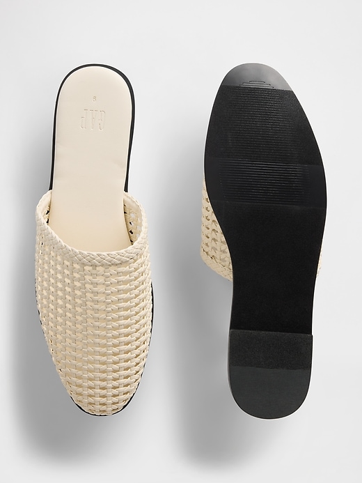 Image number 3 showing, Mesh Flats