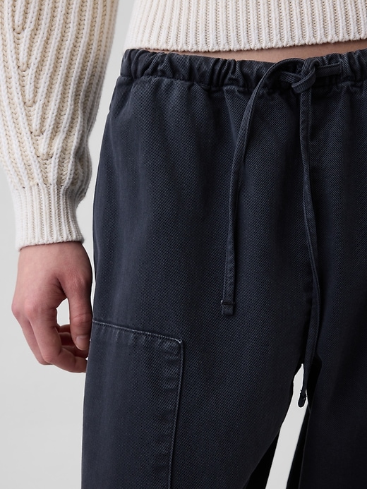 L'image numéro 6 présente Pantalon coupe baril confort à double panneau aux genoux