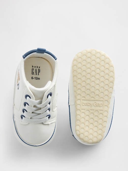 Image number 3 showing, Baby Brannan Bear Logo Sneakers