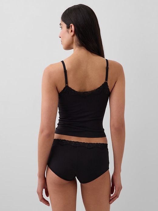 L'image numéro 2 présente Camisole en coton biologique extensible à bordure en dentelle
