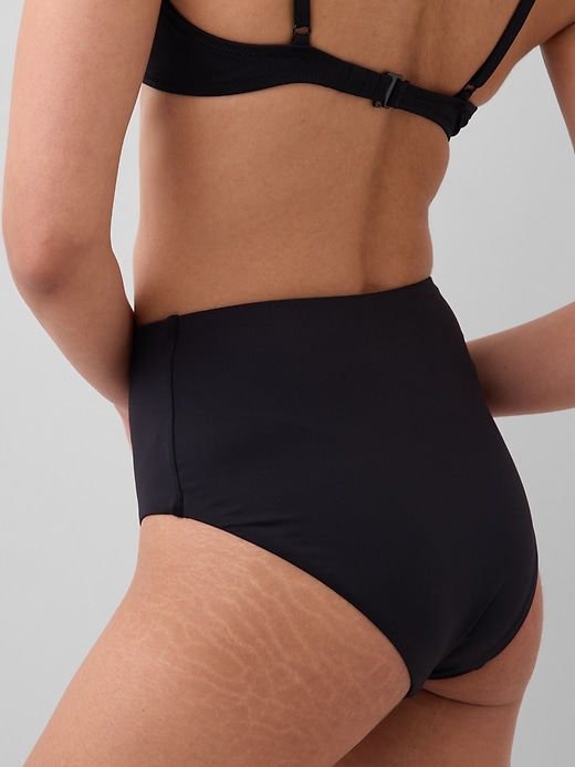 L'image numéro 4 présente Bas de bikini à taille haute