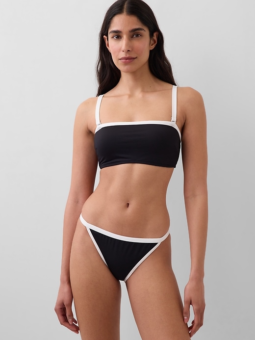 L'image numéro 1 présente Culotte de bikini