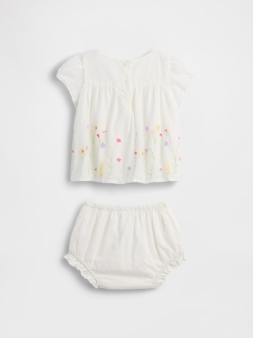 Image number 2 showing, Baby Embroidered Floral Outfit Set