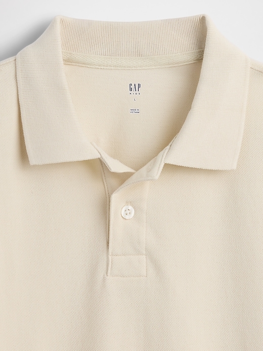 L'image numéro 3 présente Polo en piqué pour Enfant