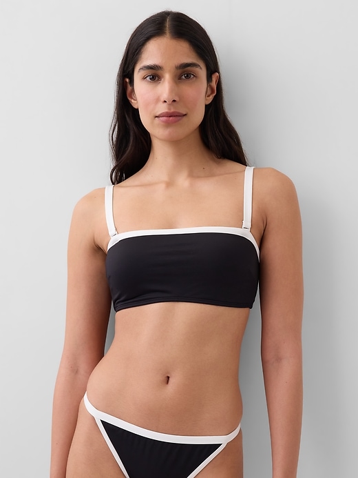 L'image numéro 1 présente Haut de bikini de style bandeau