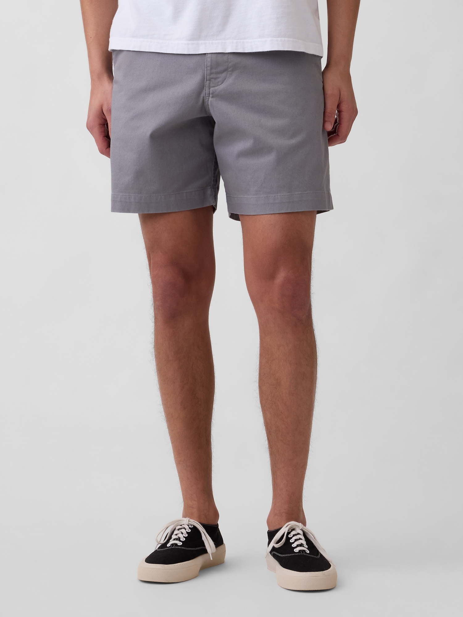 7" Relaxed Shorts