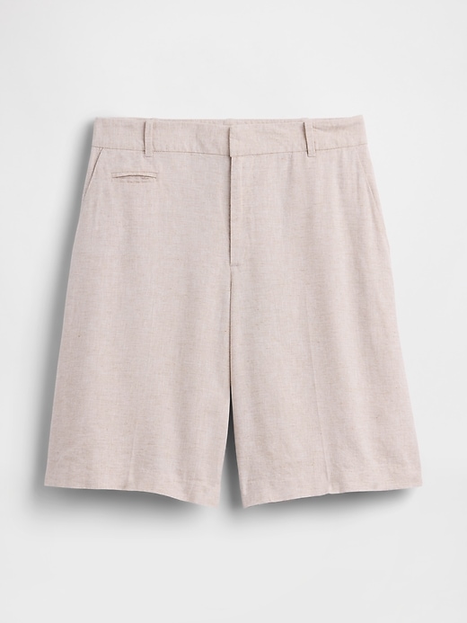 Image number 5 showing, 9" Low Rise Linen-Blend Trouser Shorts
