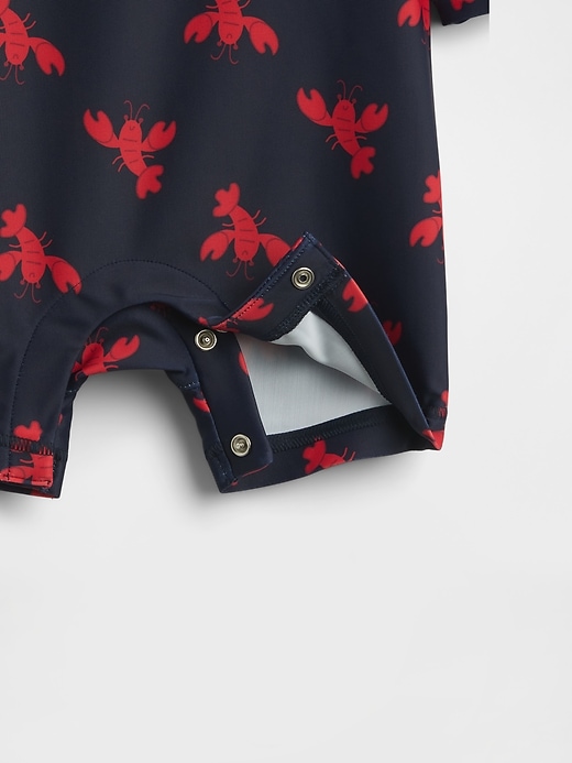 L'image numéro 3 présente Maillot de bain anti-UV pour Bébé