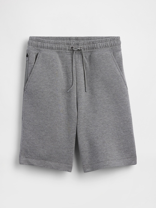 L'image numéro 2 présente Short GapFit Tech pour Enfant