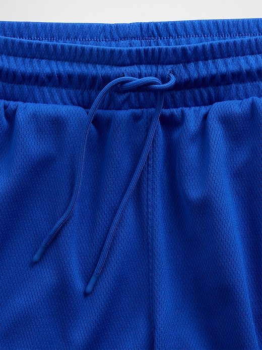 Image number 5 showing, Kids GapFit 6" Recycled Mesh Easy Shorts