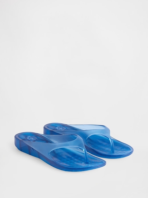 L'image numéro 2 présente Sandales de plage gélifiées