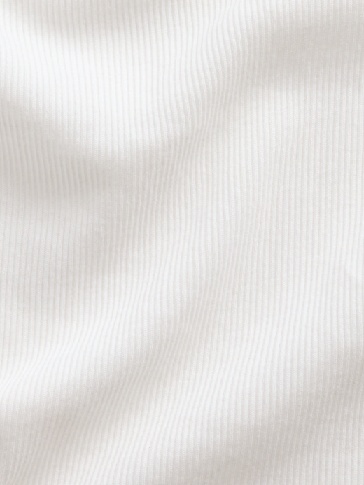 L'image numéro 4 présente Camisole côtelée à encolure dégagée pour Enfant