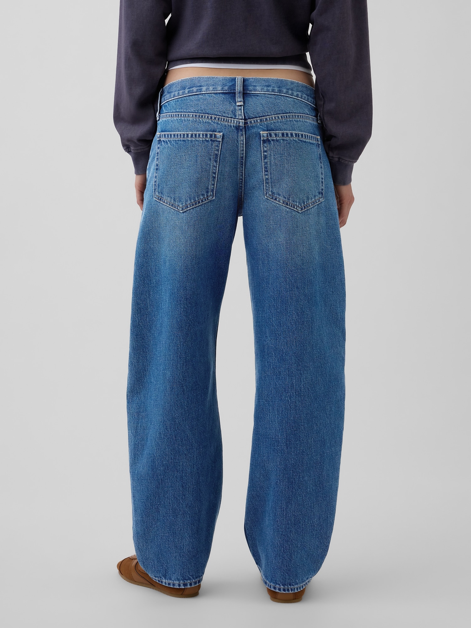Low Rise Barrel Jeans