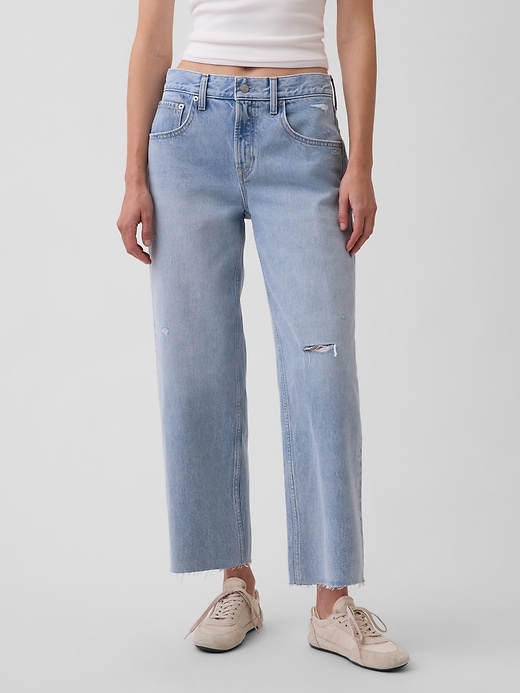 Image number 2 showing, Low Slung Relaxed Crop Jeans