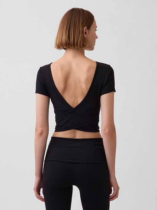 Image number 3 showing, GapFit Smooth Reversible Wrap Crop Top