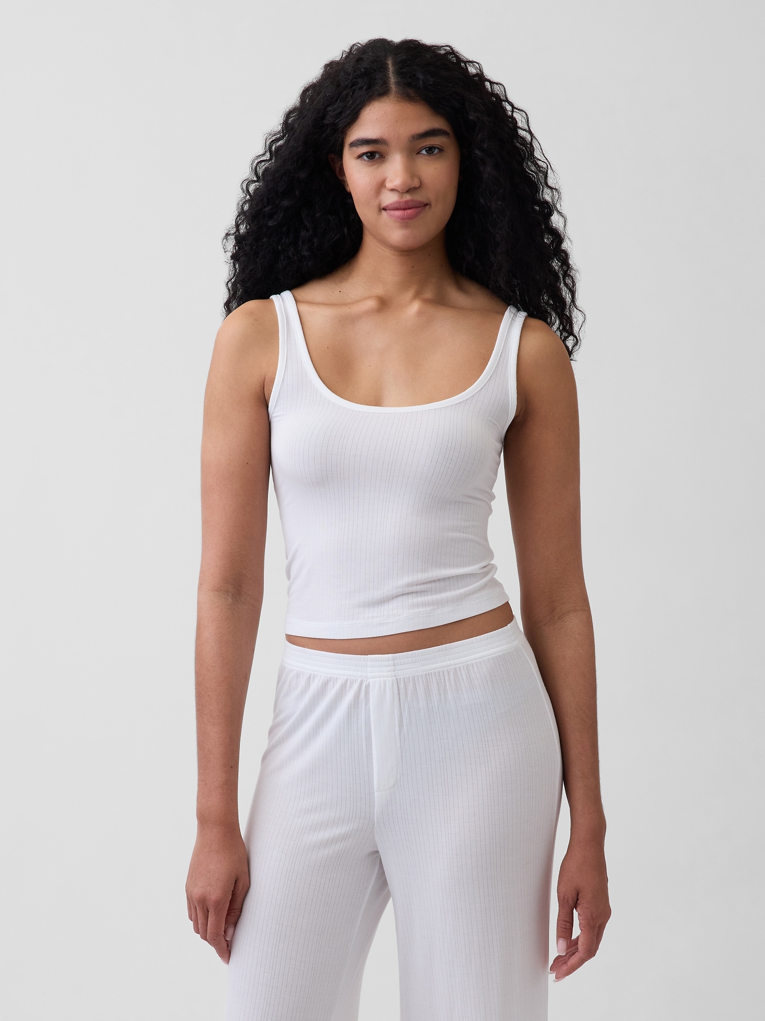 L'image numéro 1 présente Camisole de pyjama en modal finement côtelé le plus doux