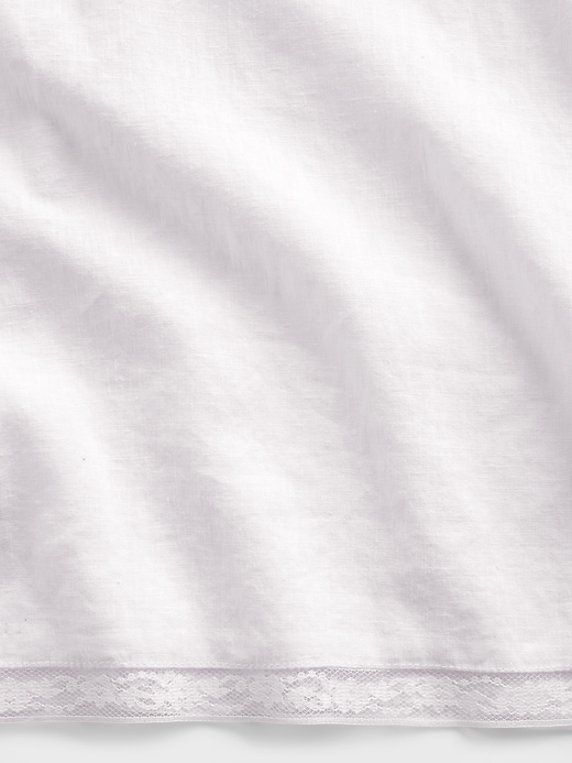 L'image numéro 5 présente Pantalon de pyjama en mélange de lin à ourlet en dentelle