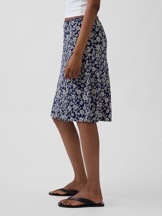 Image number 3 showing, Linen-Blend Bias-Cut Skirt