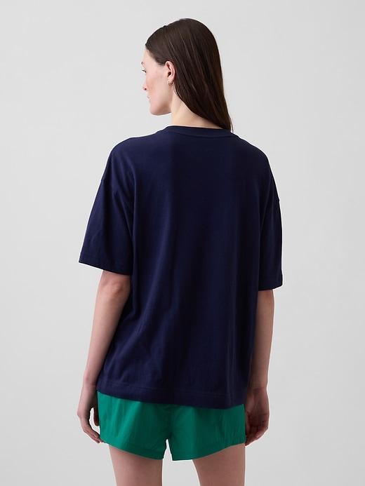 L'image numéro 3 présente T-shirt surdimensionné à logo et motif de l’ourson Brannan