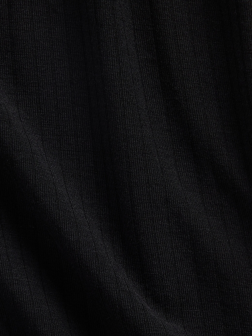 L'image numéro 5 présente Short de pyjama en modal finement côtelé le plus doux