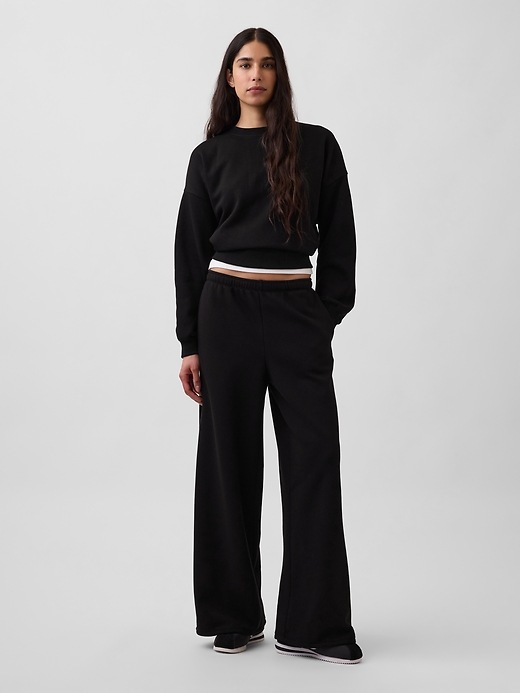 L'image numéro 4 présente Chandail en coton ouaté ras du cou à couture biseautée VintageDoux