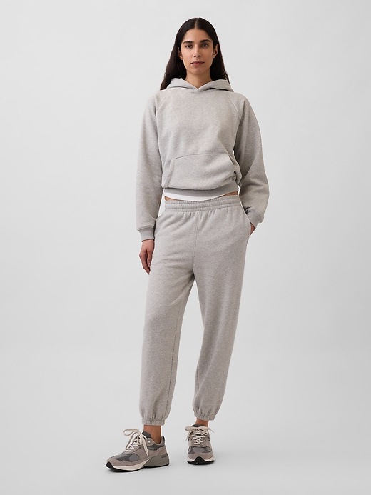 L'image numéro 5 présente Chandail à capuchon VintageDoux