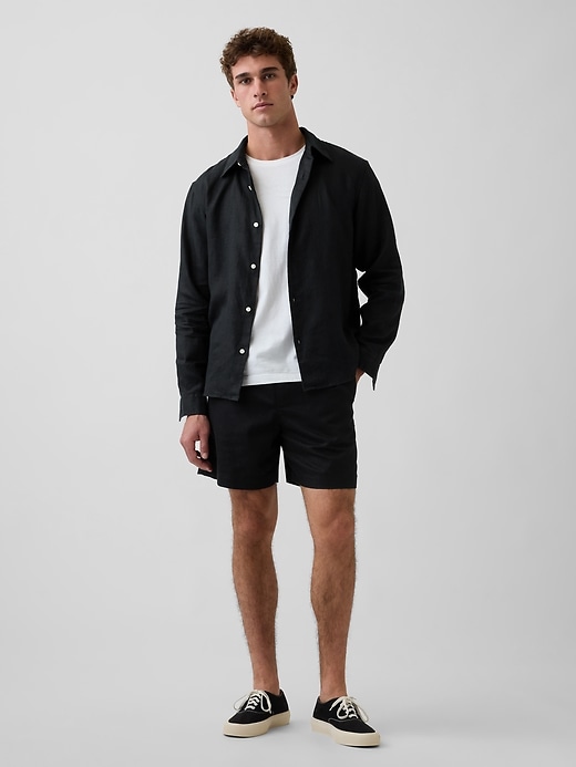 L'image numéro 2 présente Chemisier décontracté 100 % lin