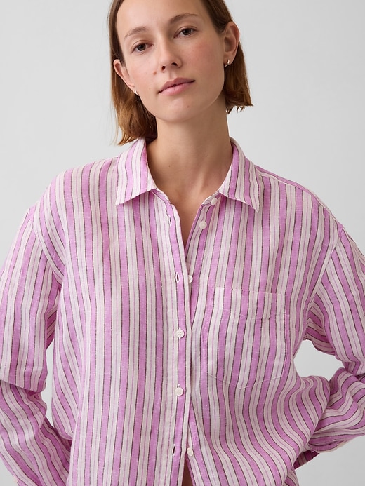 L'image numéro 4 présente Chemisier surdimensionnée 100 % lin