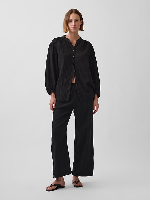 L'image numéro 2 présente Chemisier surdimensionné sans col en gaze de coton