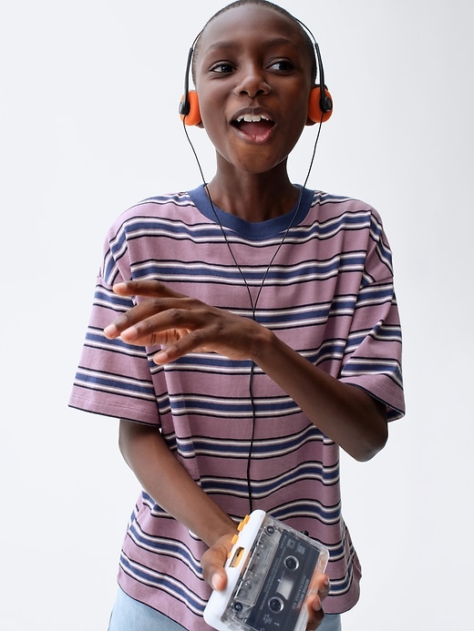 Image number 4 showing, Kids Relaxed Original T-Shirt