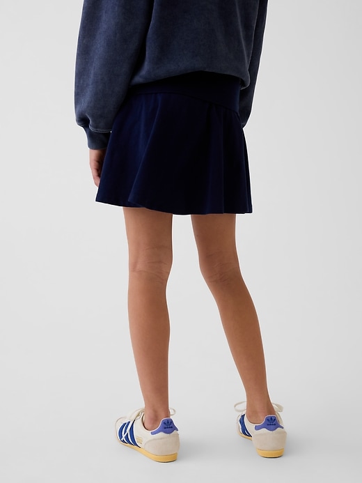 L'image numéro 3 présente Jupe-short à taille repliable pour Enfant