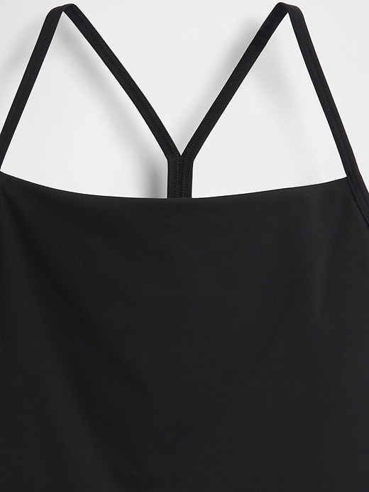L'image numéro 4 présente Camisole courte lisse à dos nageur GapFit