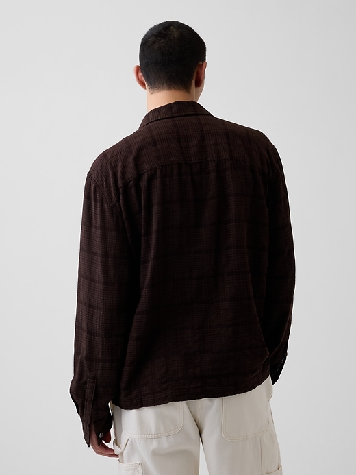 L'image numéro 3 présente Chemise décontractée à ourlet droit