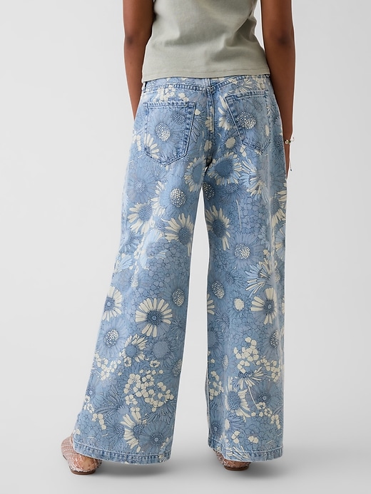 Image number 4 showing, Kids Low Rise Floral Baggy Jeans