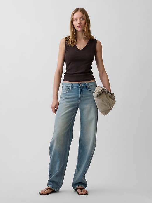 L'image numéro 2 présente Camisole côtelée moderne