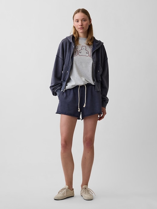 L'image numéro 2 présente T-shirt surdimensionné à logo et motif de l’ourson Brannan