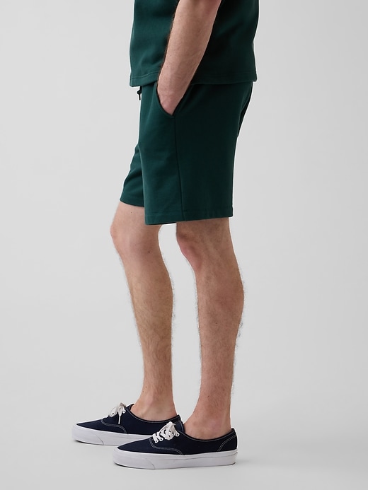 L'image numéro 3 présente Short en jersey bouclette épais