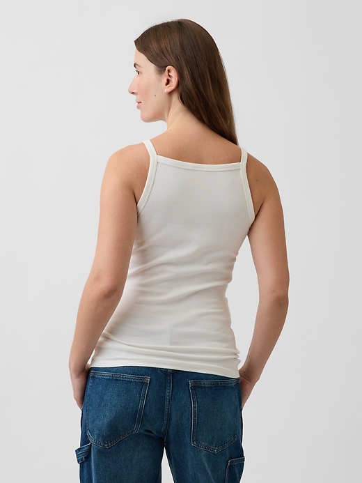 L'image numéro 2 présente Camisole moderne à col tablier de Maternité