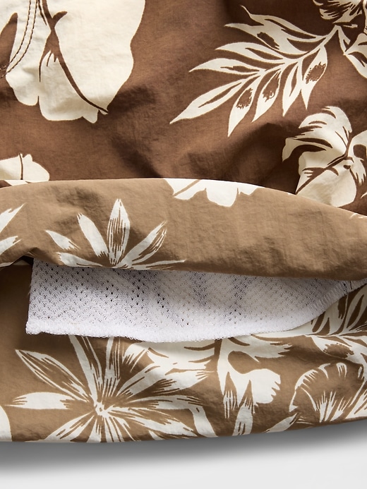 L'image numéro 5 présente Short de baignade décontracté, entrejambe de 15 cm