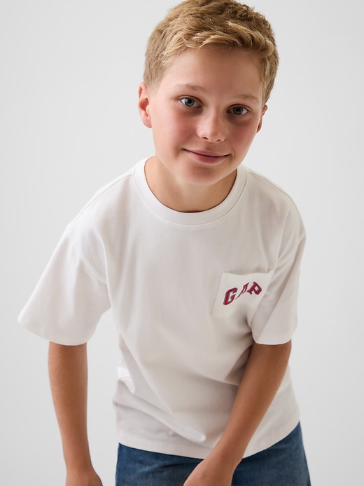 L'image numéro 1 présente T-shirt décontracté à logo Gap pour Enfant