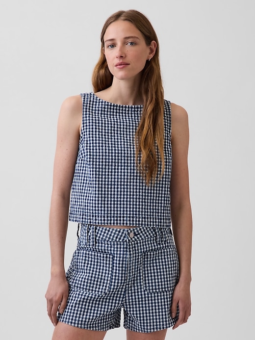L'image numéro 1 présente Camisole courte en denim à motif guigan