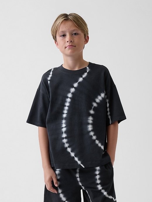 L'image numéro 1 présente T-shirt surdimensionné en tissu épais teint par nœuds pour Enfant