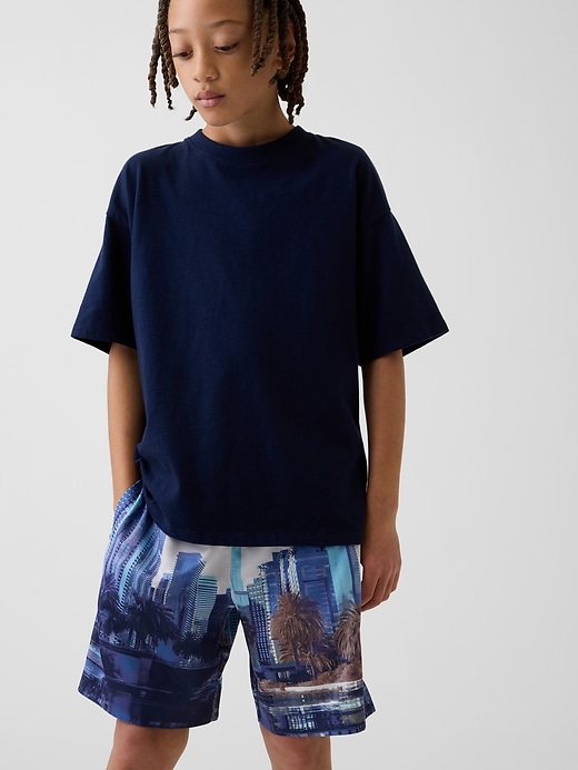 L'image numéro 5 présente Short confort en maille recyclée GapSport pour Enfant, entrejambe 15 cm