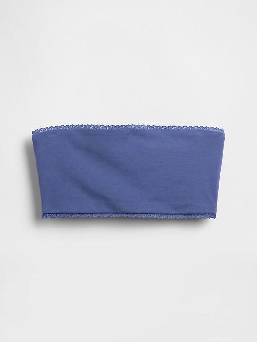 L'image numéro 5 présente Soutien-gorge léger bandeau en coton biologique extensible avec bordure en dentelle