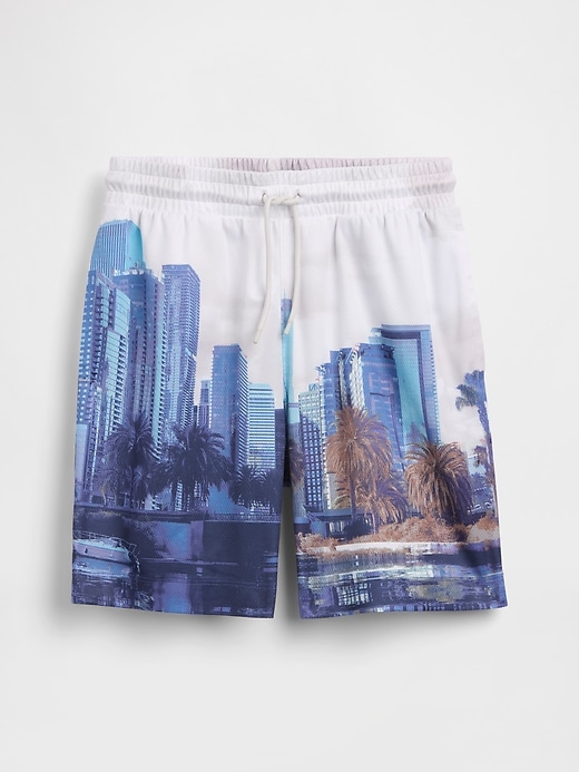 L'image numéro 2 présente Short confort en maille recyclée GapSport pour Enfant, entrejambe 15 cm