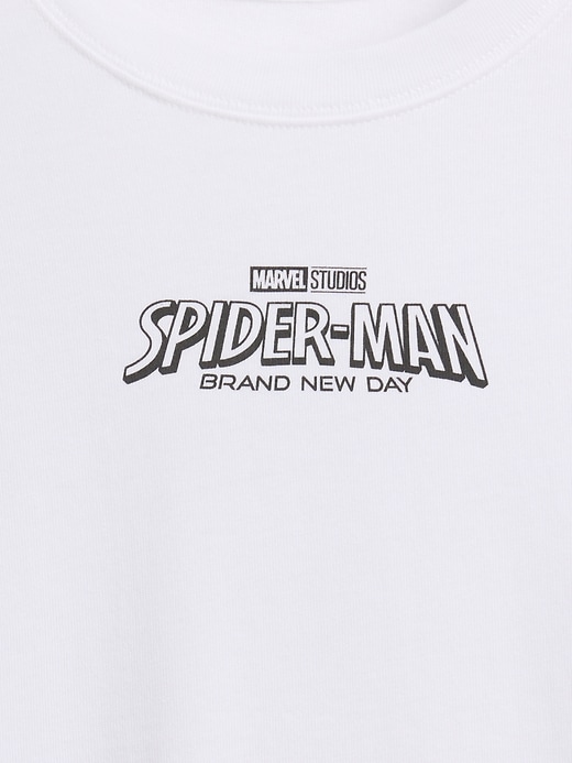 L'image numéro 3 présente T-shirt surdimensionné à imprimé Marvel pour enfant