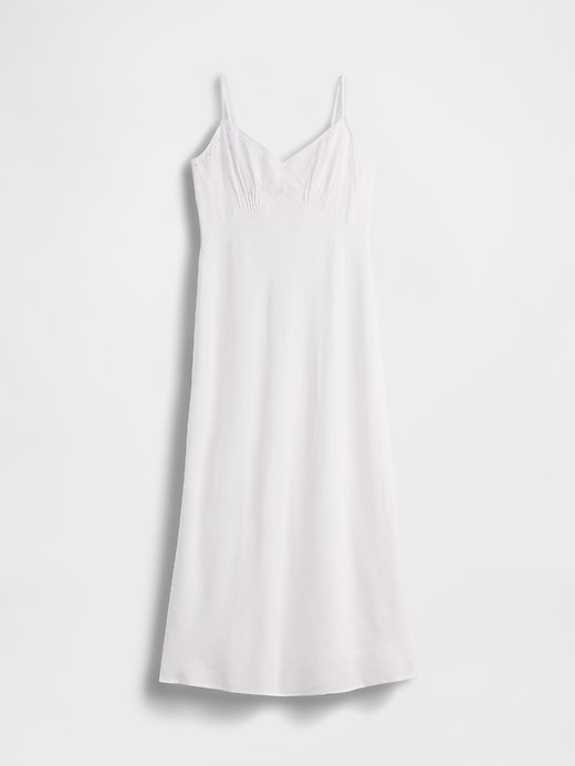 L'image numéro 5 présente Robe longue en mélange de lin brodé