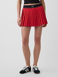Image number 2 showing, GapFit Tech Pleated Exercise Skort